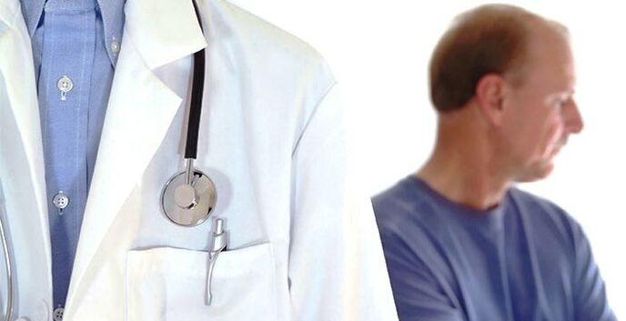 Un homme présentant des signes de prostatite chronique doit consulter rapidement un urologue