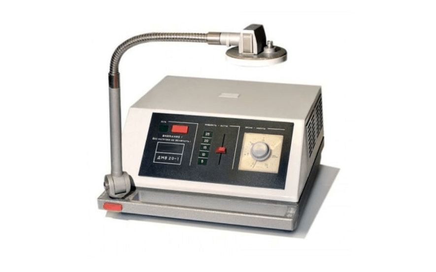 Appareil UHF pour le traitement de la prostatite